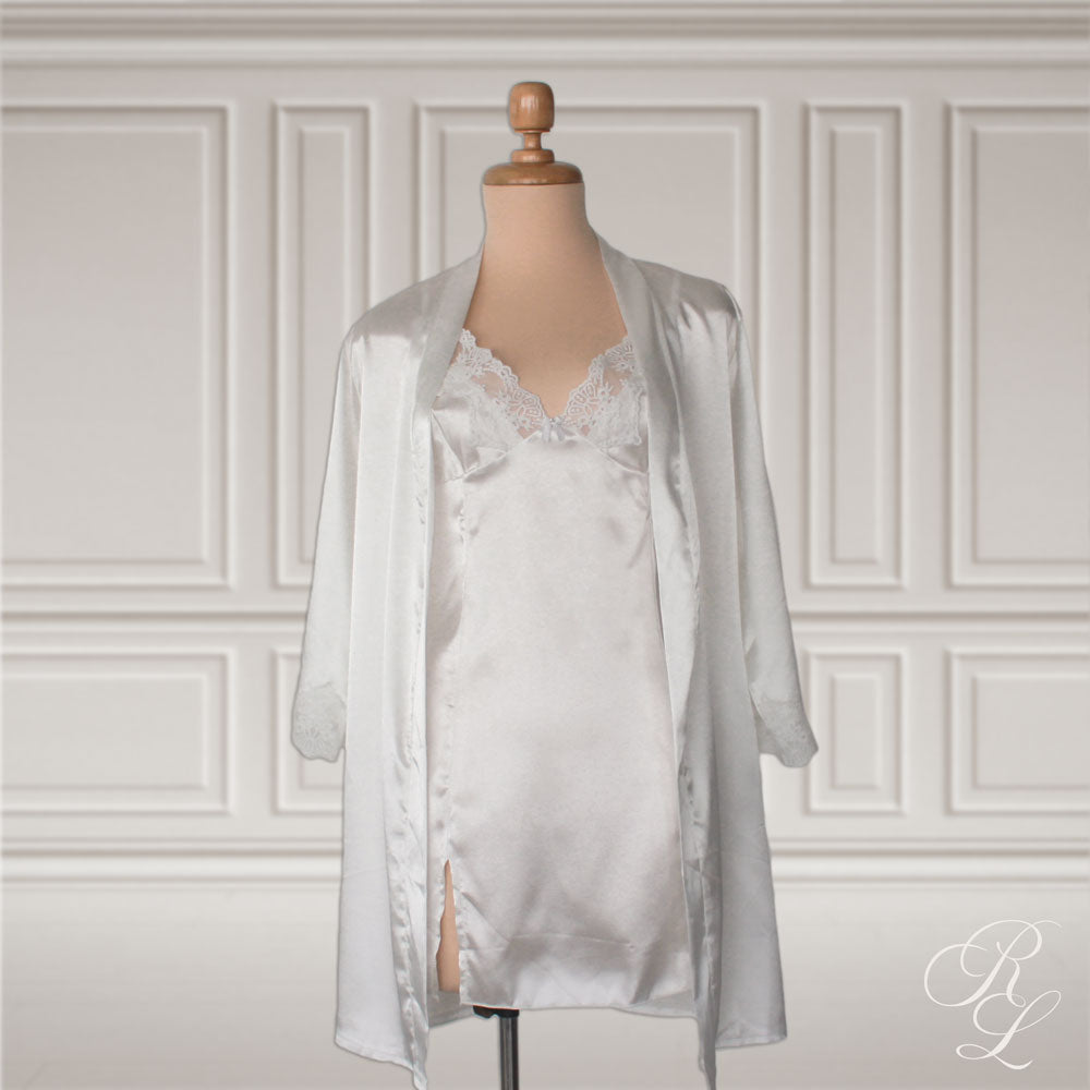 Pijama Satinada con Bata Meli