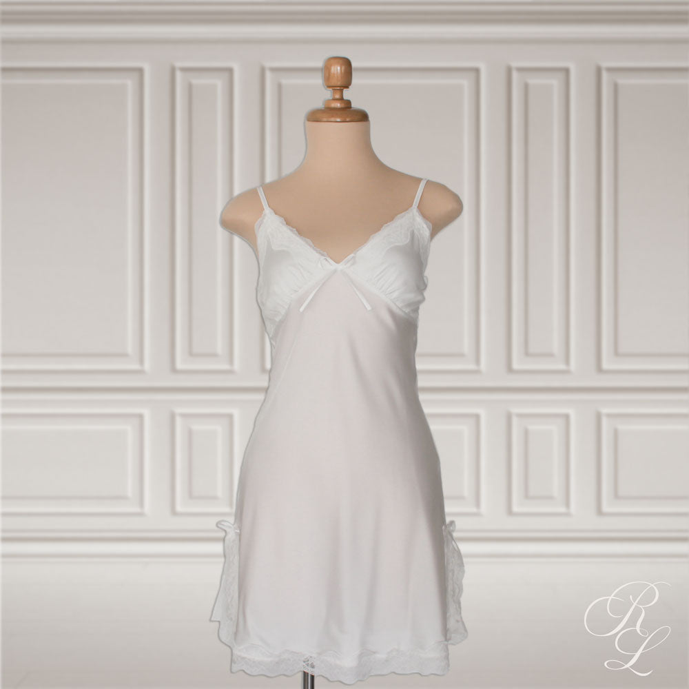 Pijama Satinada Mia - Blanco