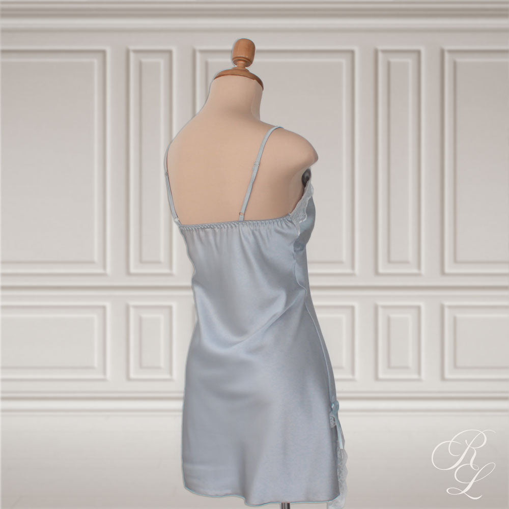 Pijama Satinada Mia - Celeste